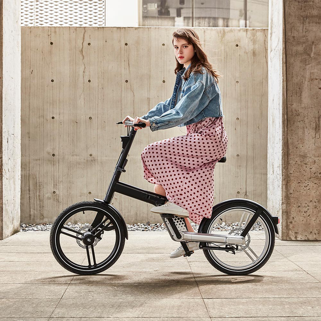 普段使いにも、旅先でも！スタイリッシュなチェーンレス電動アシスト