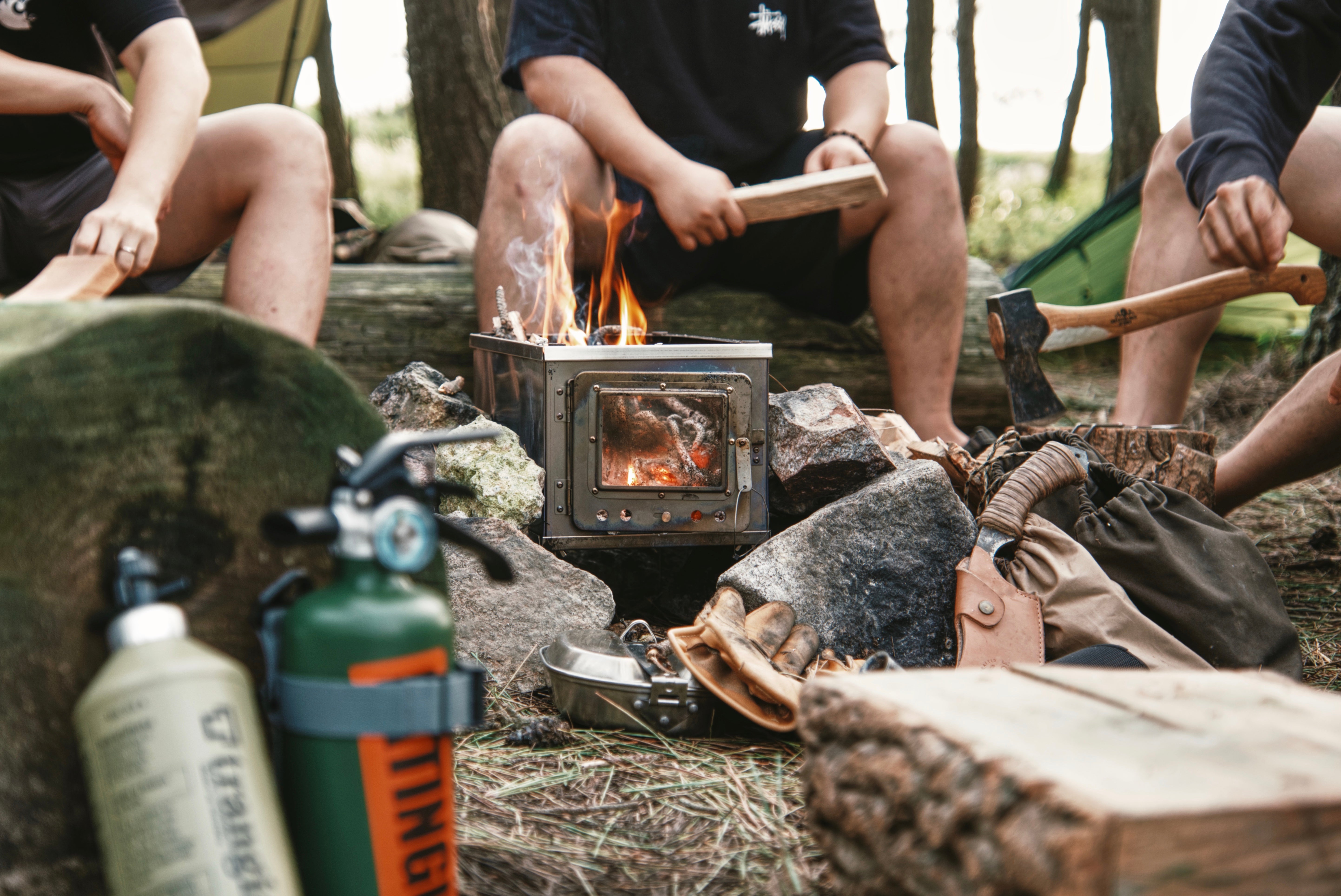 チタン製 タクティカル ウッドストーブ サイドビュー付き｜マクアケ