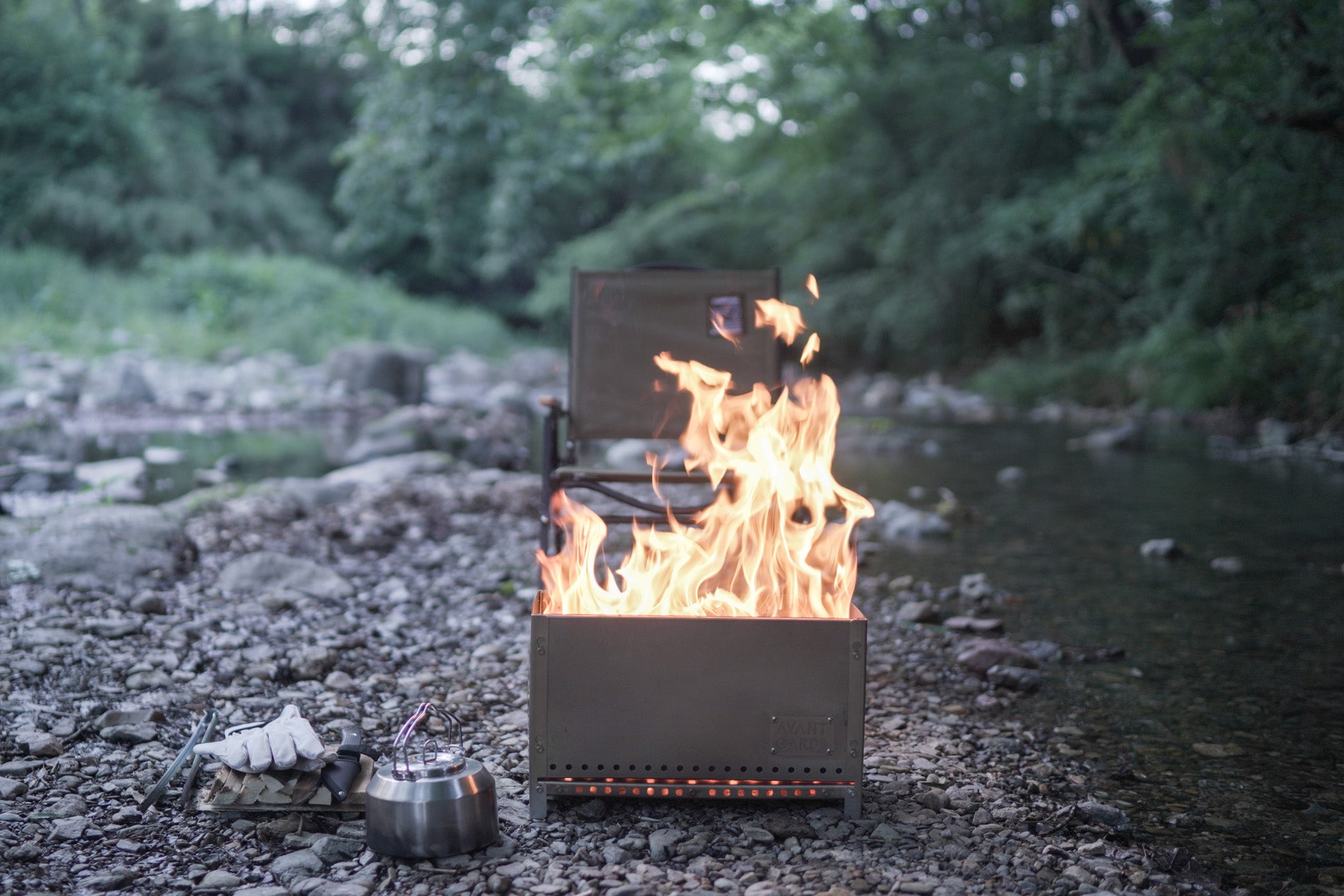 組み立て式二次燃焼焚き台 – Makuake STORE