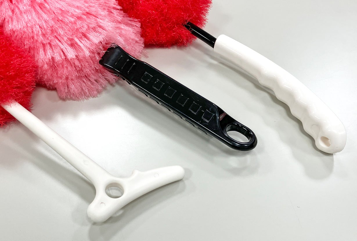 ソフト99】奥まで届く！液ハネしにくいロングサイズのホイール洗浄用