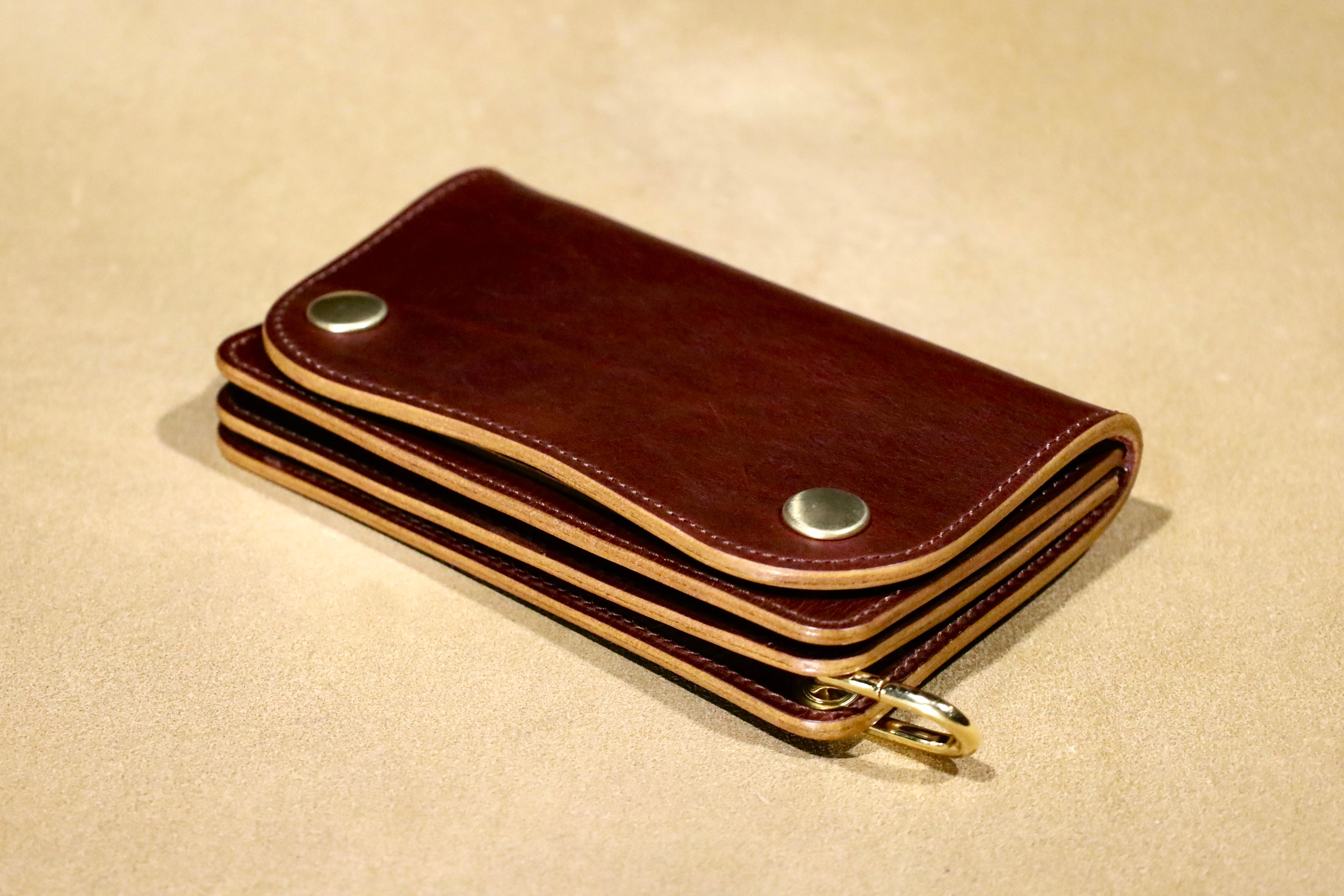 茶芯革の傑作】大人のミドルトラッカーウォレット-Ambition-｜マクアケ