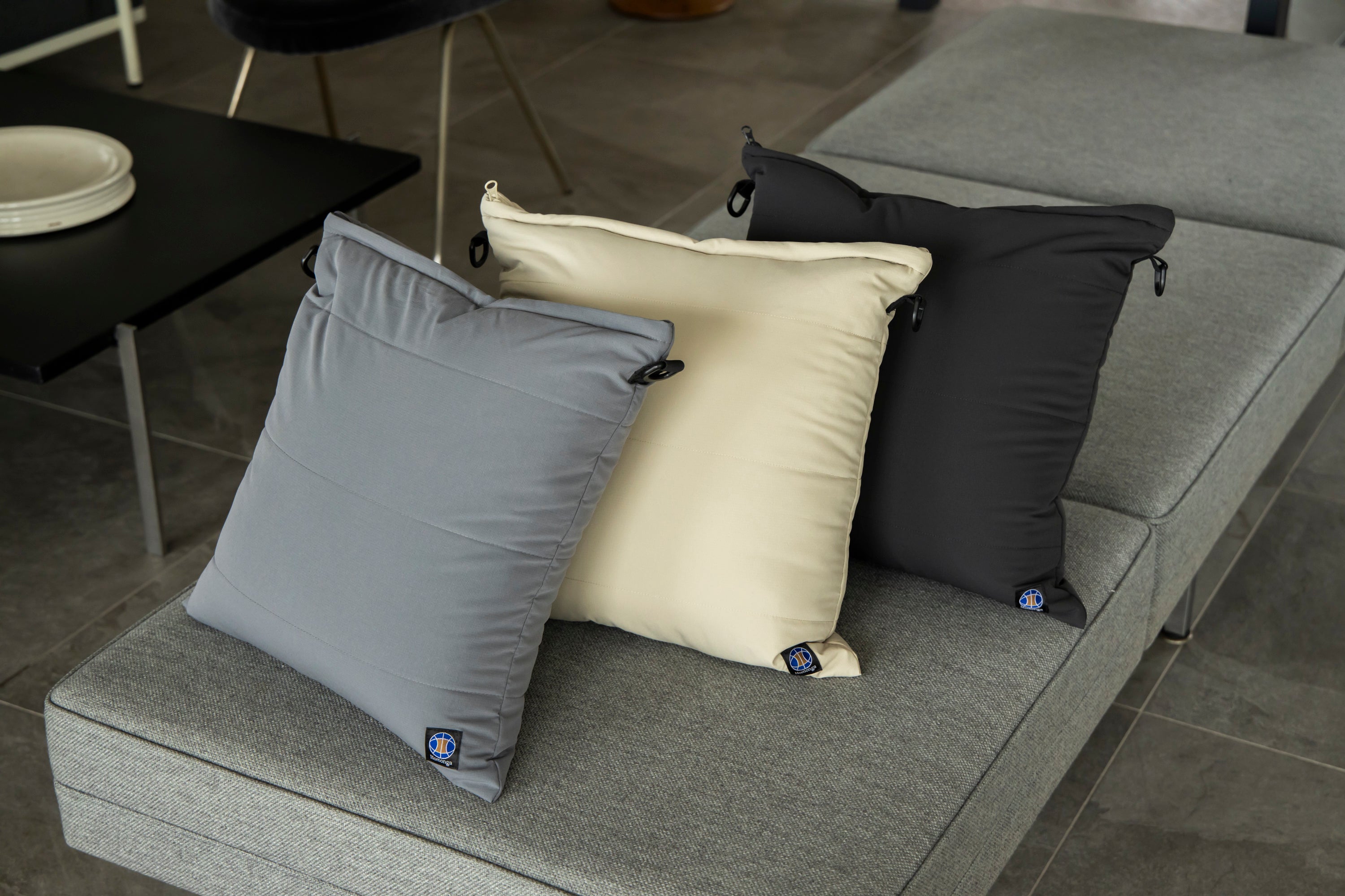 未来の暖房服】より軽く暖かく使いやすく出掛けやすく大幅アップデート