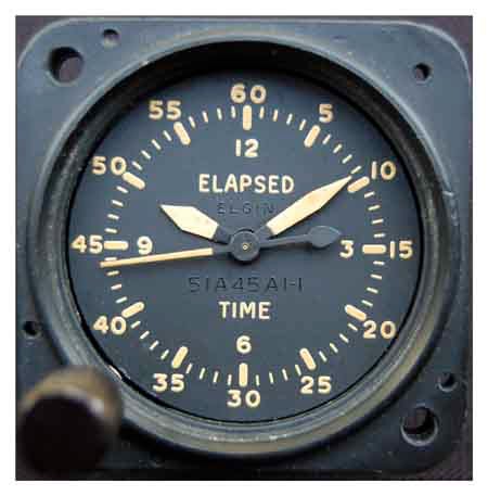 コックピットクロックELASPED TIME 目覚まし時計で復刻｜マクアケ