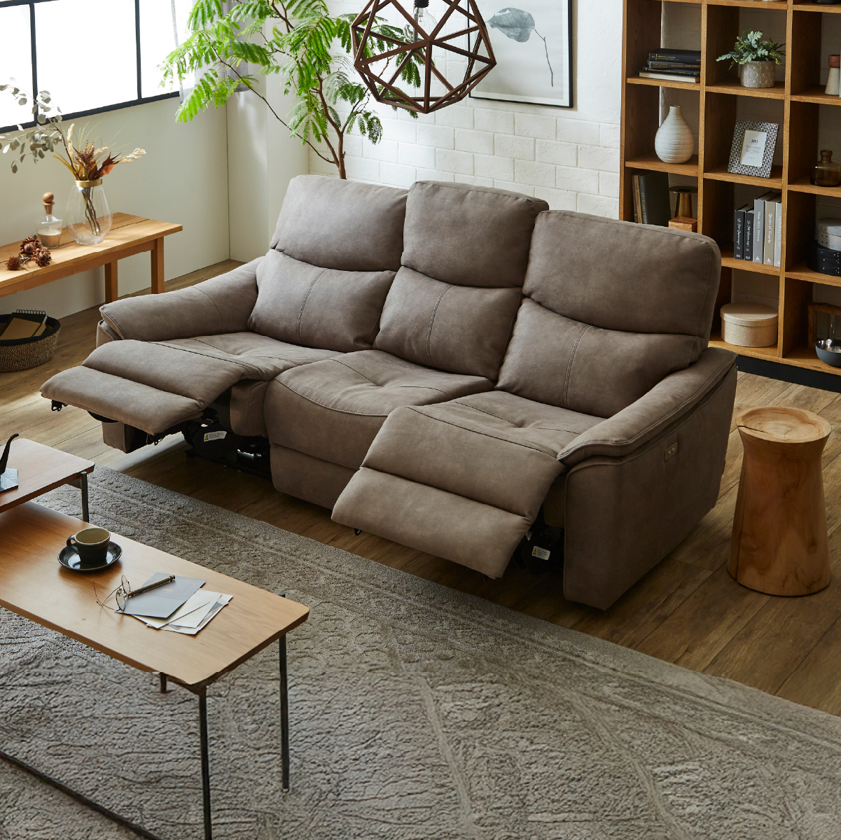 地域限定送料込み RELAX FORM 3人掛けソファ 伸長式ガス圧昇降テーブル