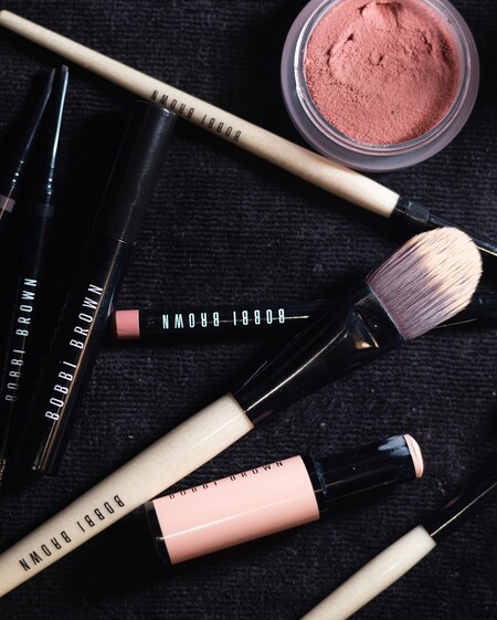 パウダー ブラシ | ボビイ ブラウン Bobbi Brown 公式 オンライン ショップ