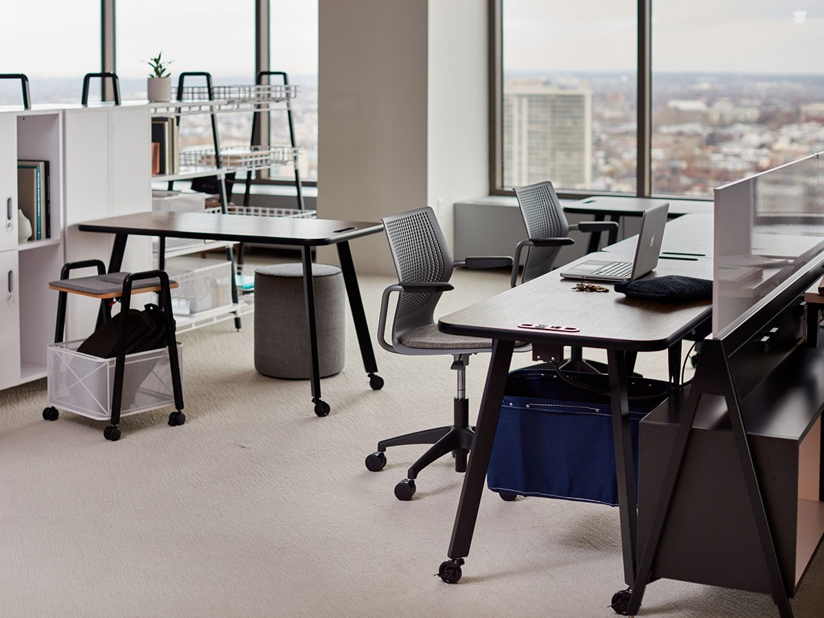 Knoll Office Rockwell Unscripted Easy Table / ノルオフィス ロック