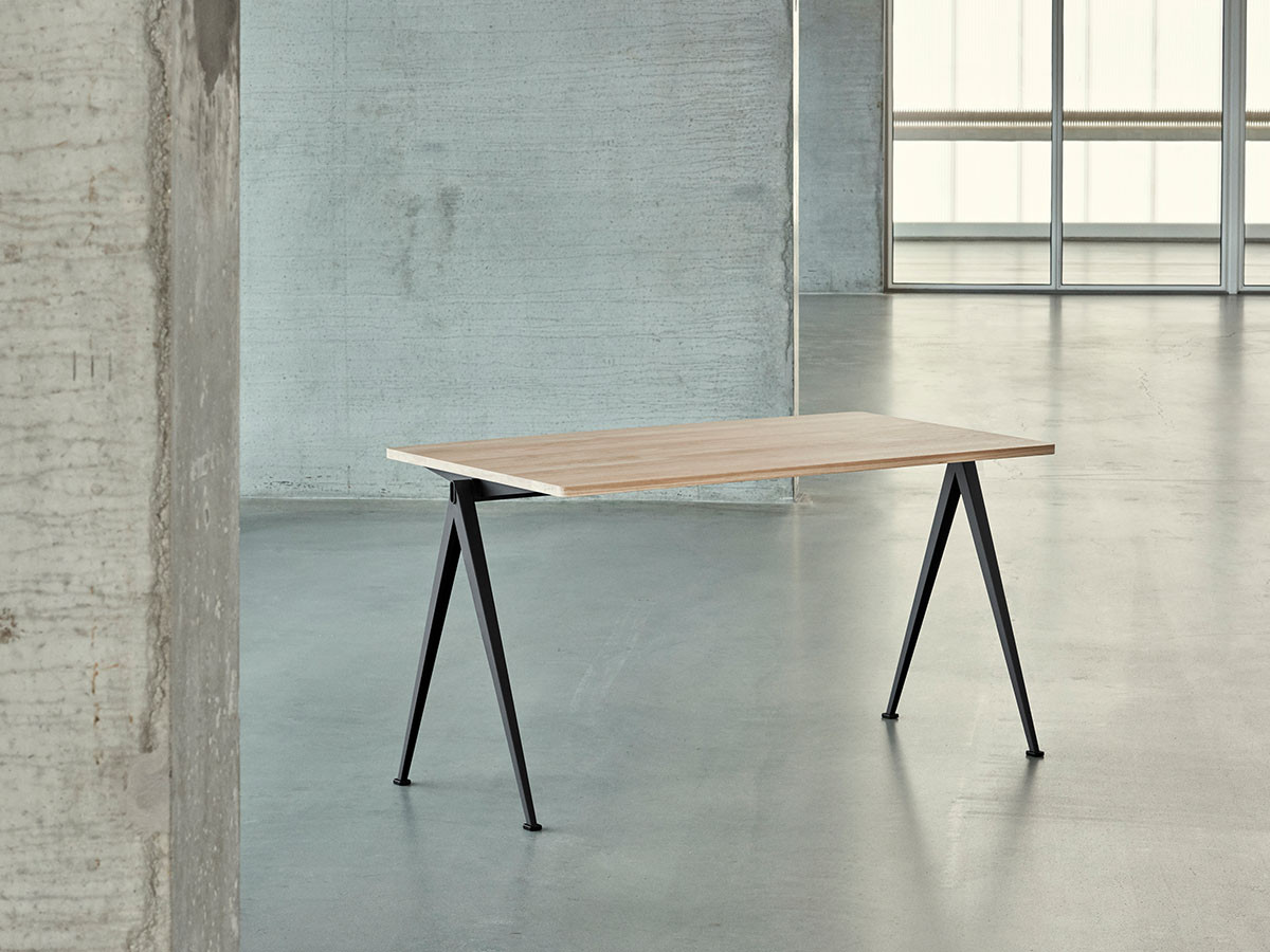 HAY PYRAMID TABLE 01 / ヘイ ピラミッド テーブル 01（幅140cm
