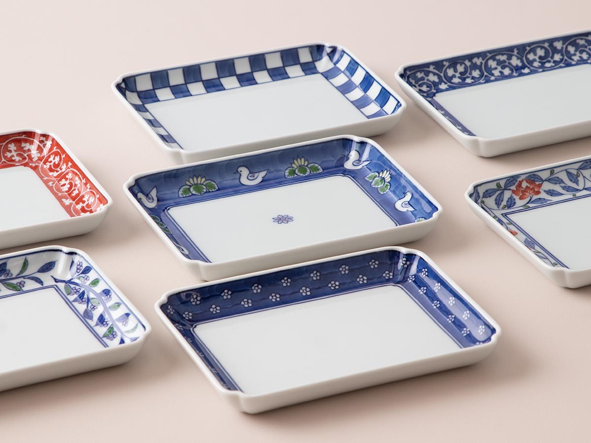 源右衛門窯 染錦水鳥図 角平銘々皿 / げんえもんがま 染錦水鳥図 角平