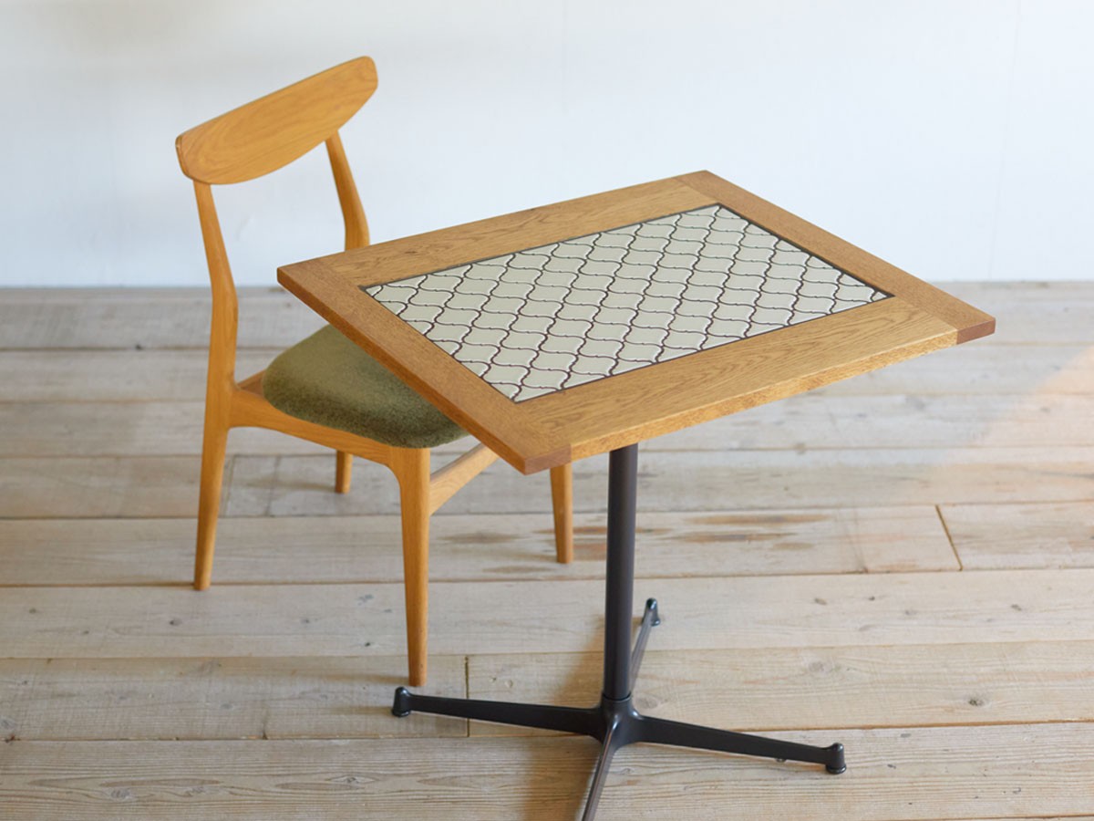 SWITCH Tile Cafe Table / スウィッチ タイル カフェテーブル