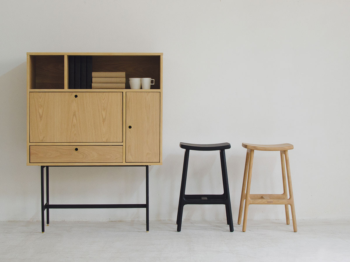 Sketch ODD counter stool / スケッチ オッド カウンタースツール 板座