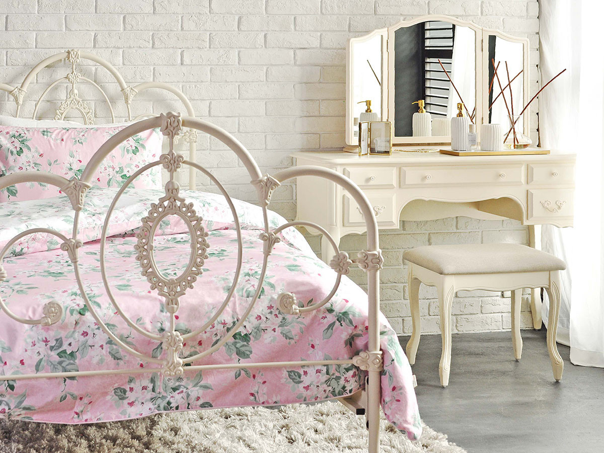 LAURA ASHLEY PROVENCALE STOOL / ローラ アシュレイ プロバンセル