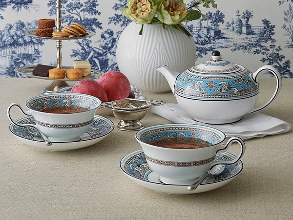 WEDGWOOD FLORENTINE TURQUOISE TEACUP & SAUCER / ウェッジウッド