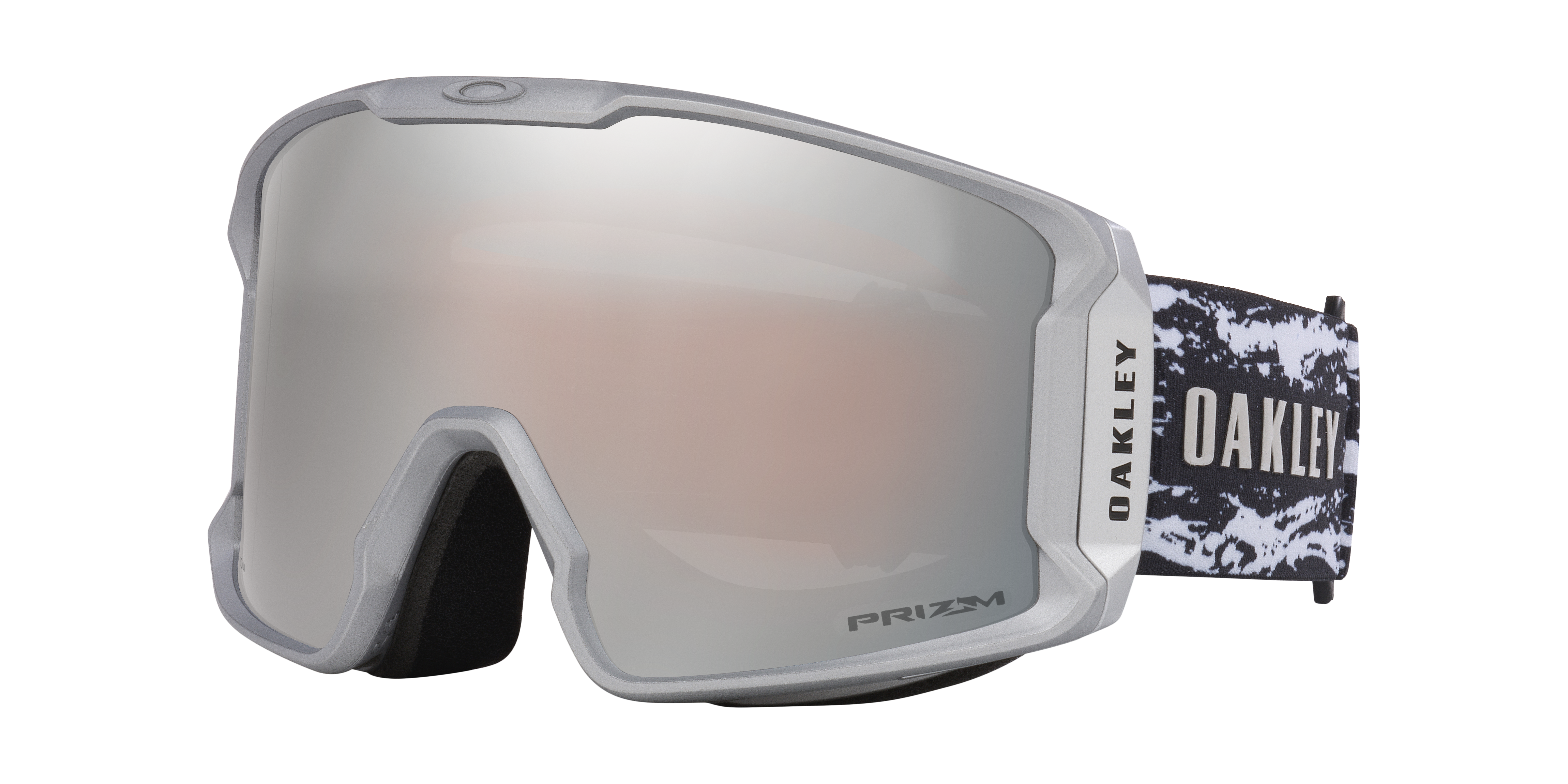 OAKLEYから平野歩夢の「命」を刻んだ初のシグネチャーモデル発表