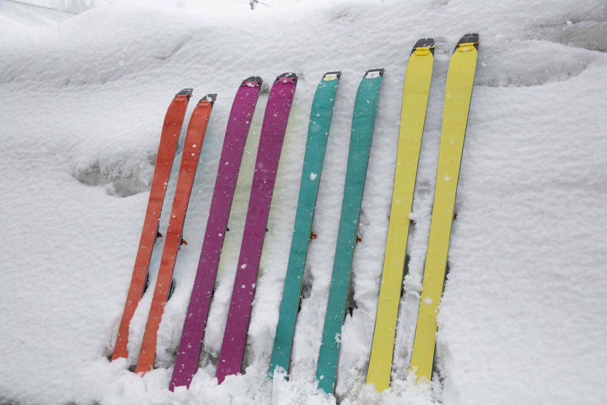 山をスキーで登るためのシール(クライミングスキン)ってなんだ？概要編