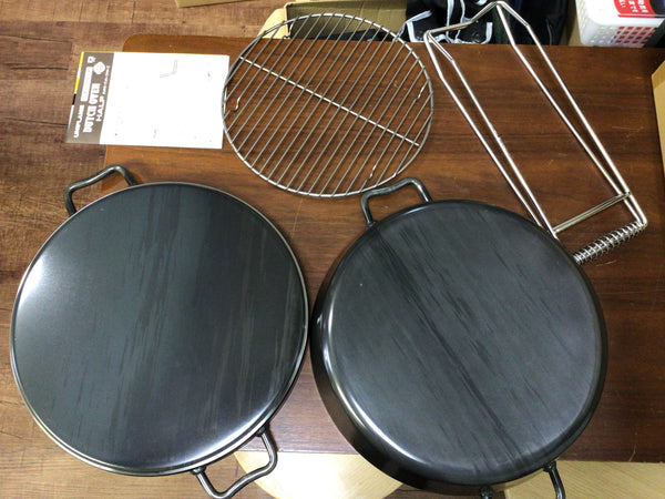 未使用S】ダッチオーブン12インチハーフ／UNIFLAME（ユニフレーム