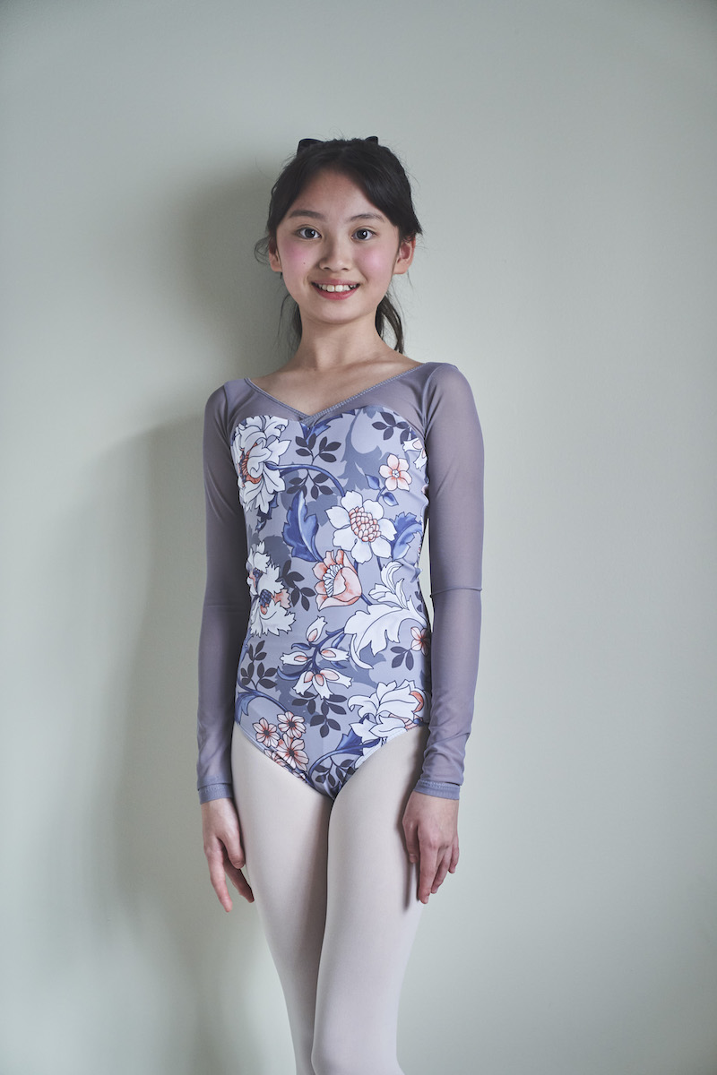 stina 花柄キッズバレエレオタード Sサイズ 110-120 stina 花柄キッズ