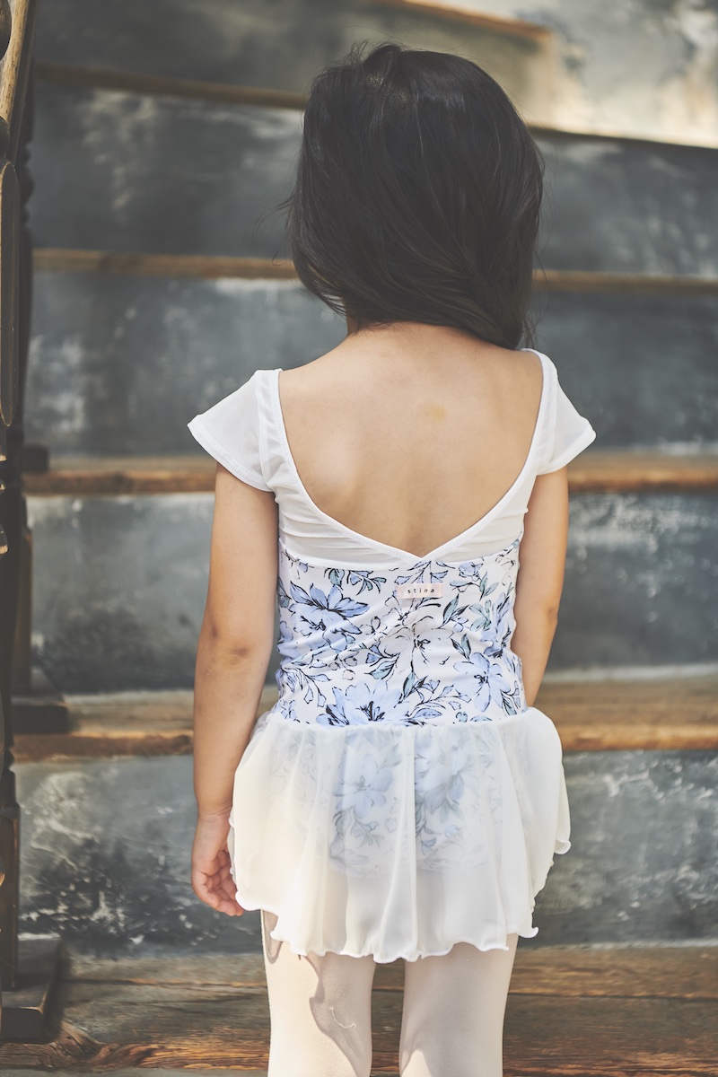 stina / type H half sleeve / light blue flower×white / kids / girl