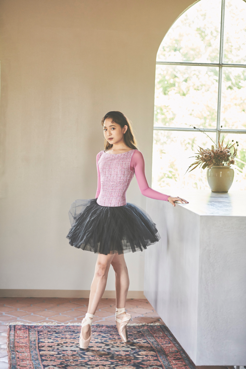 stina / type O square / dark pink tweed