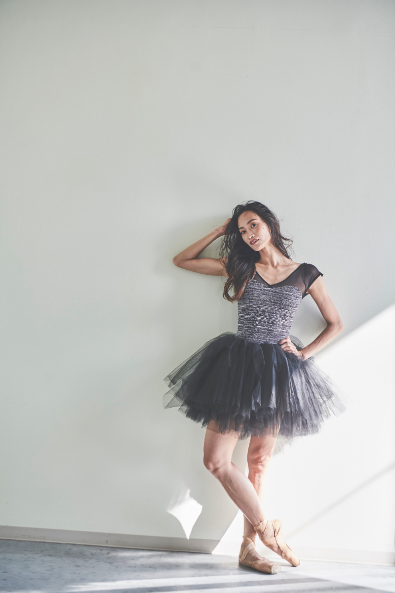 stina / type H half sleeve / black tweed