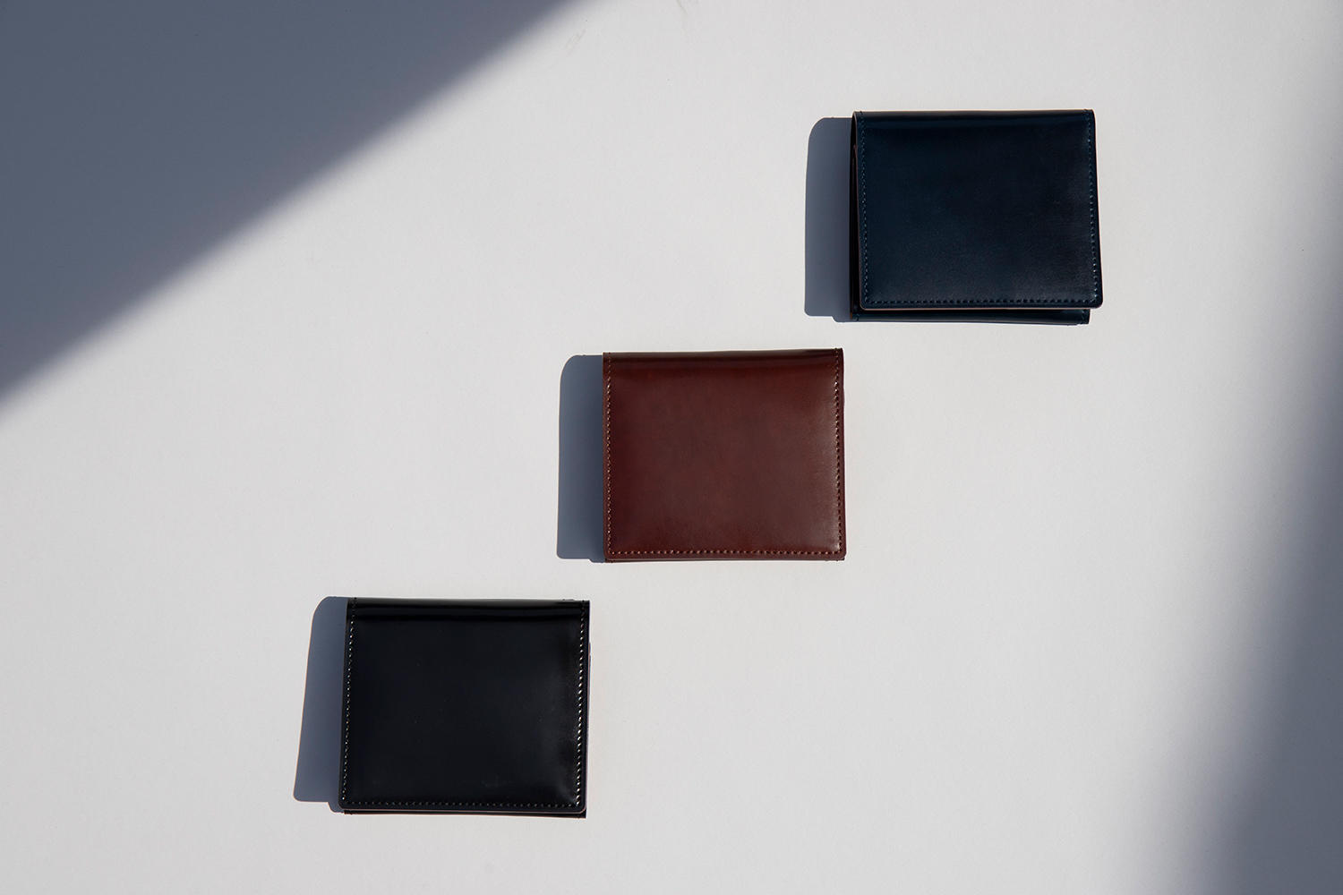 洗練されたミニ財布がキャッシュレス派も現金派も虜に | PRESIDENT STYLE