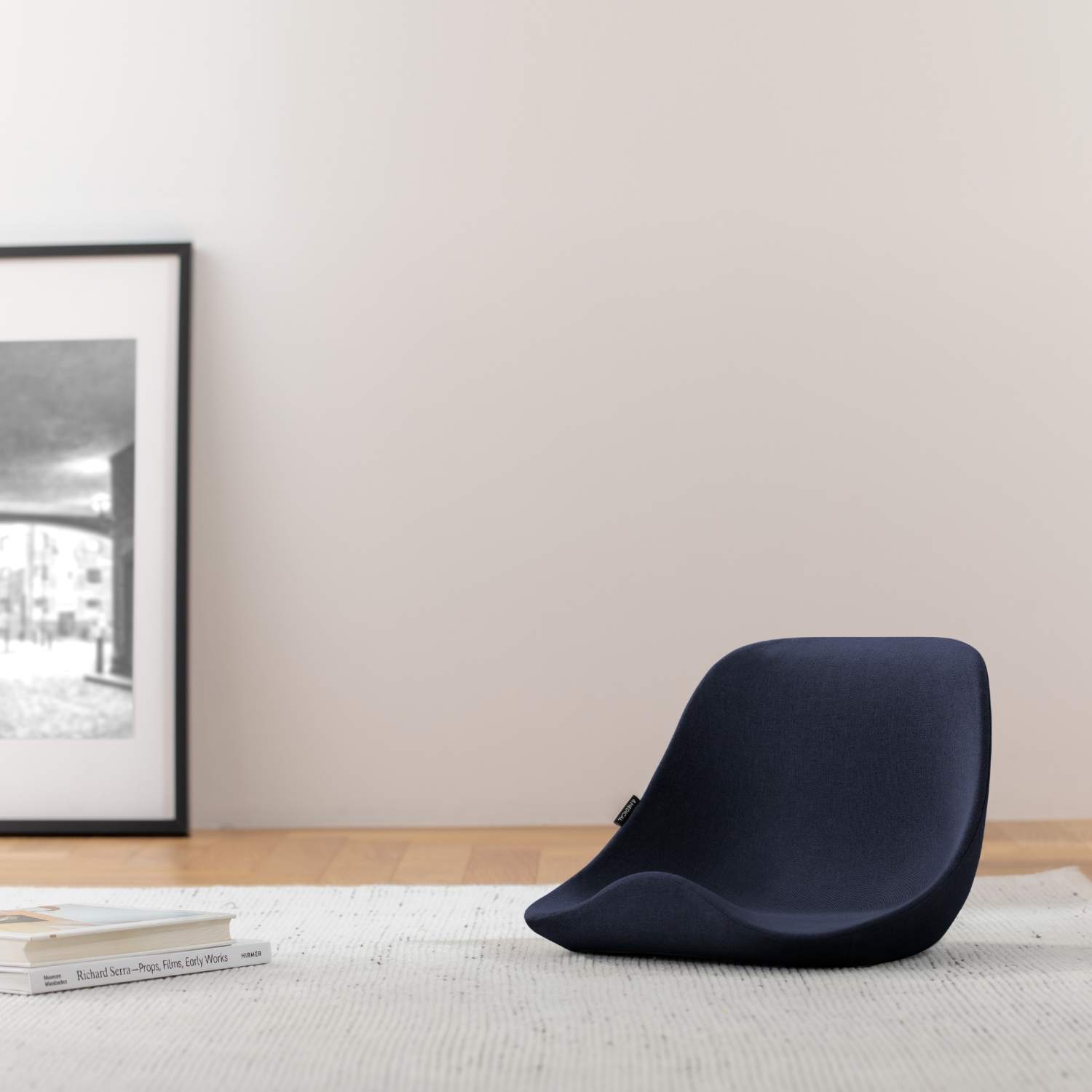 ＆MEDICAL/KURA SEAT HB -骨盤を支えることで腰の負担を和らげる、腰楽