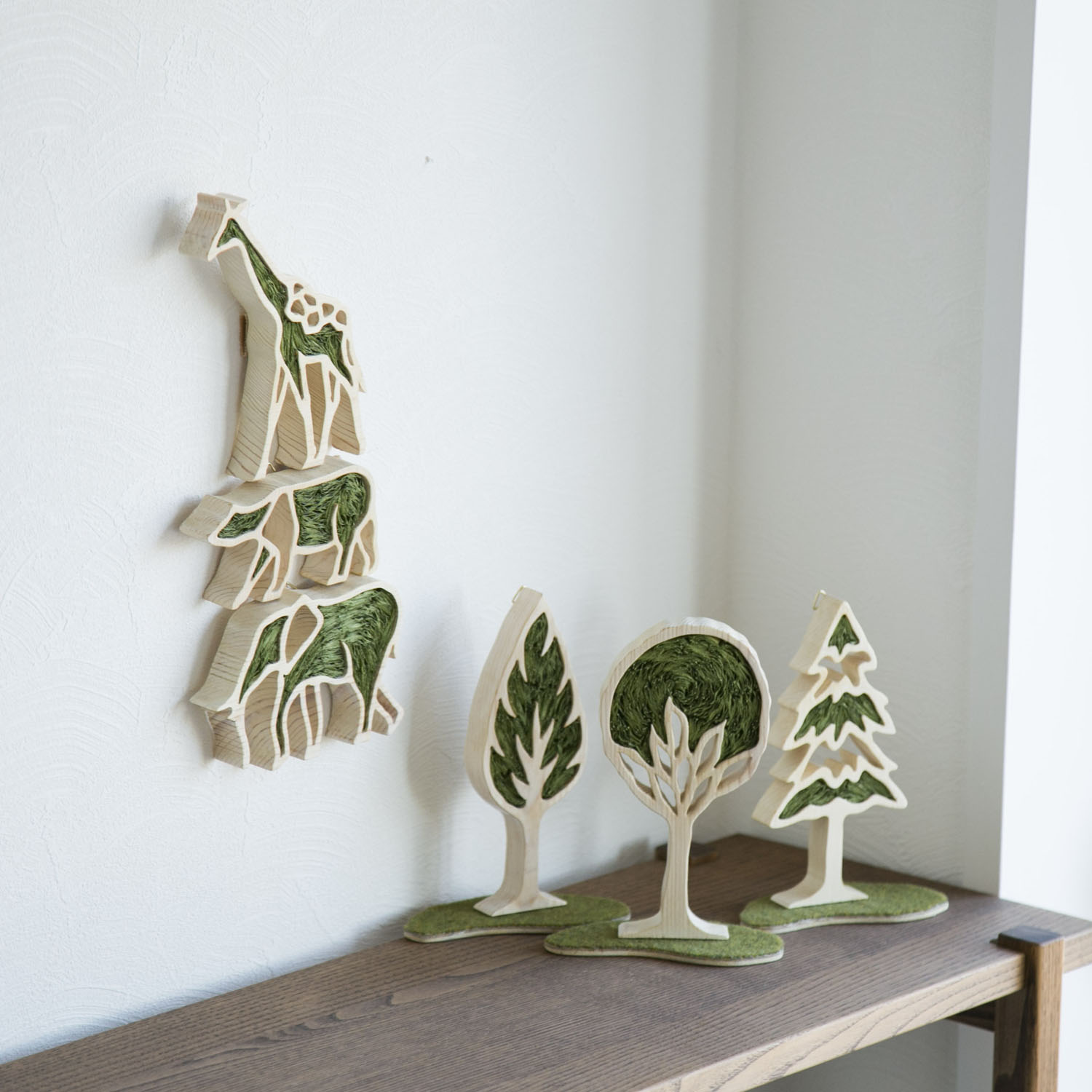 ナカヤマサトシ/壁掛けオブジェ しずく形の木 -オブジェ・壁掛け両方