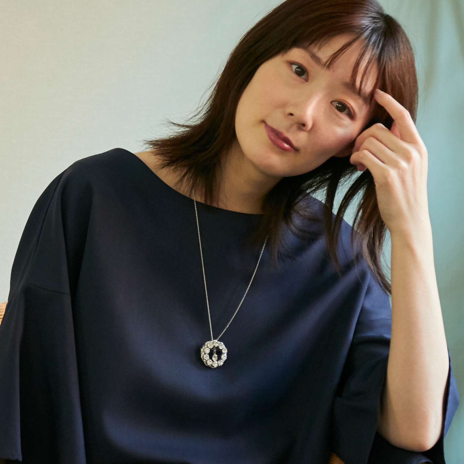 laneii/サークル ブローチ/ネックレス -クリスタルの輝きで華やかな