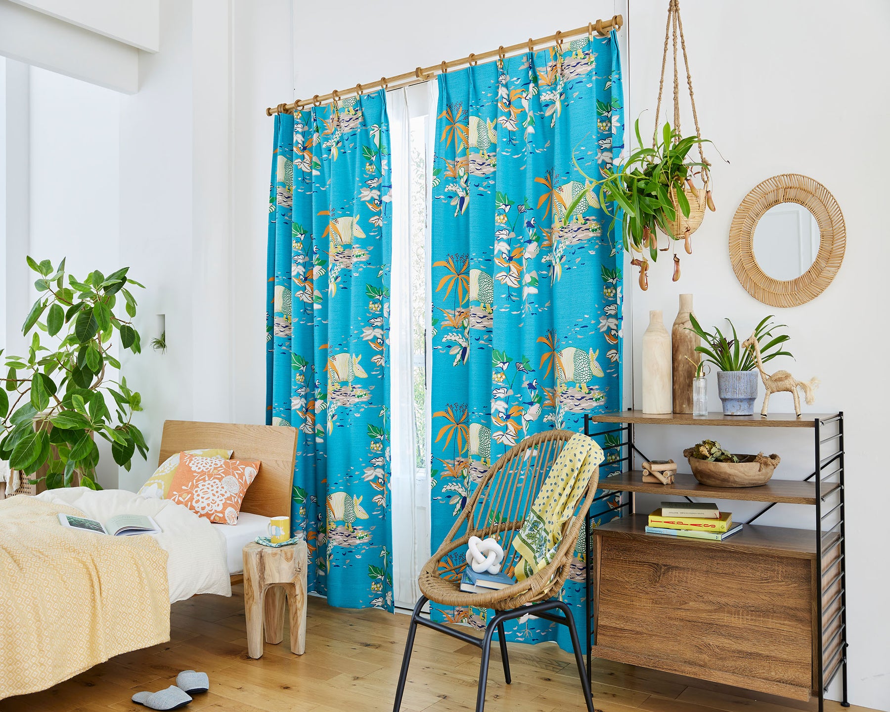 V-1373 (ARUKU ARMADILLO / アルクアルマジロ)｜株式会社スミノエ