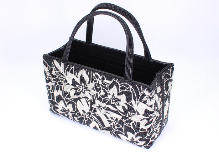 一粒のビーズに貴方の想い・願いを込めて・・・ 大切な人に届けたい