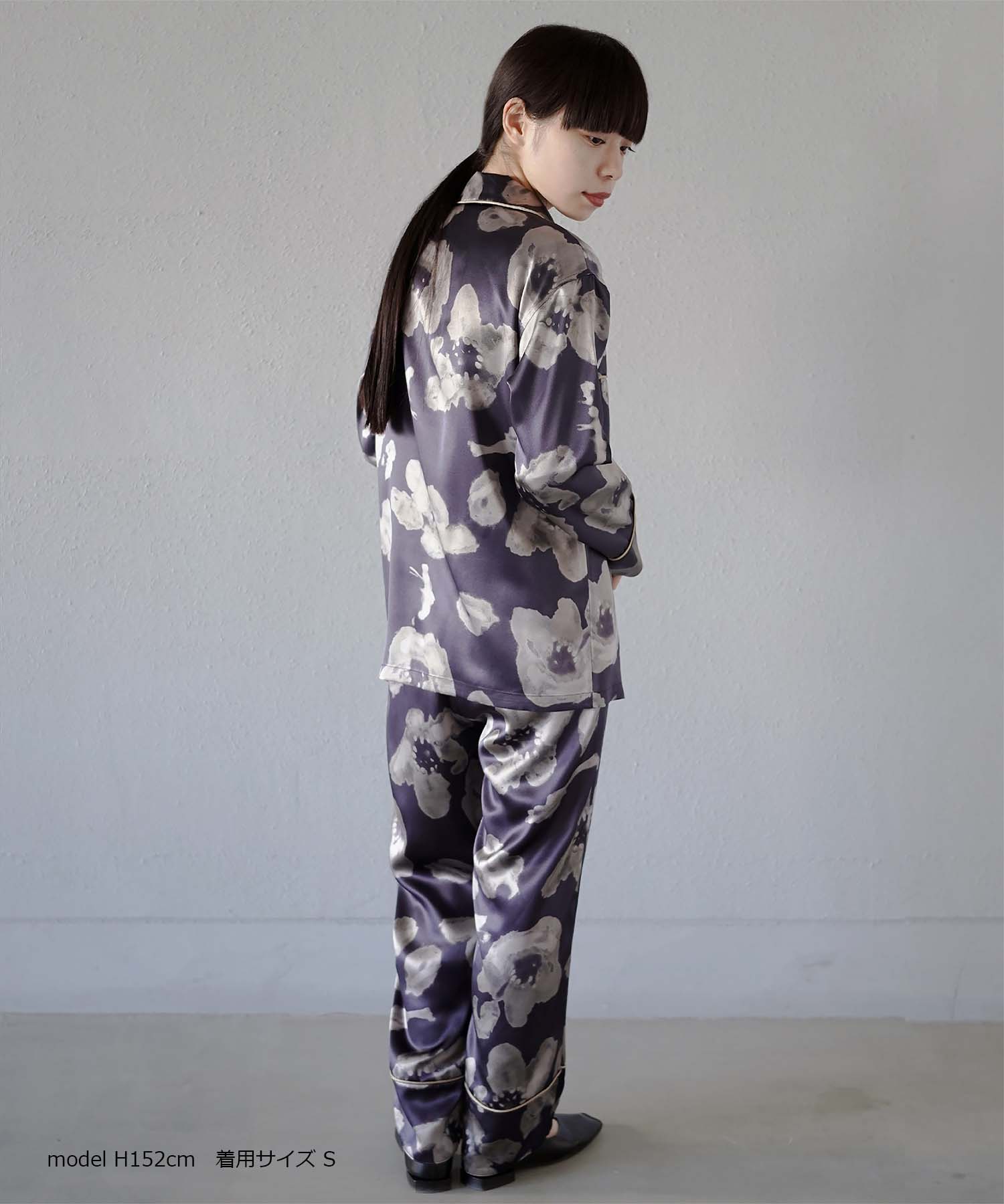 シルク100%パジャマ上下、レディースL、パールグレーパールミント二