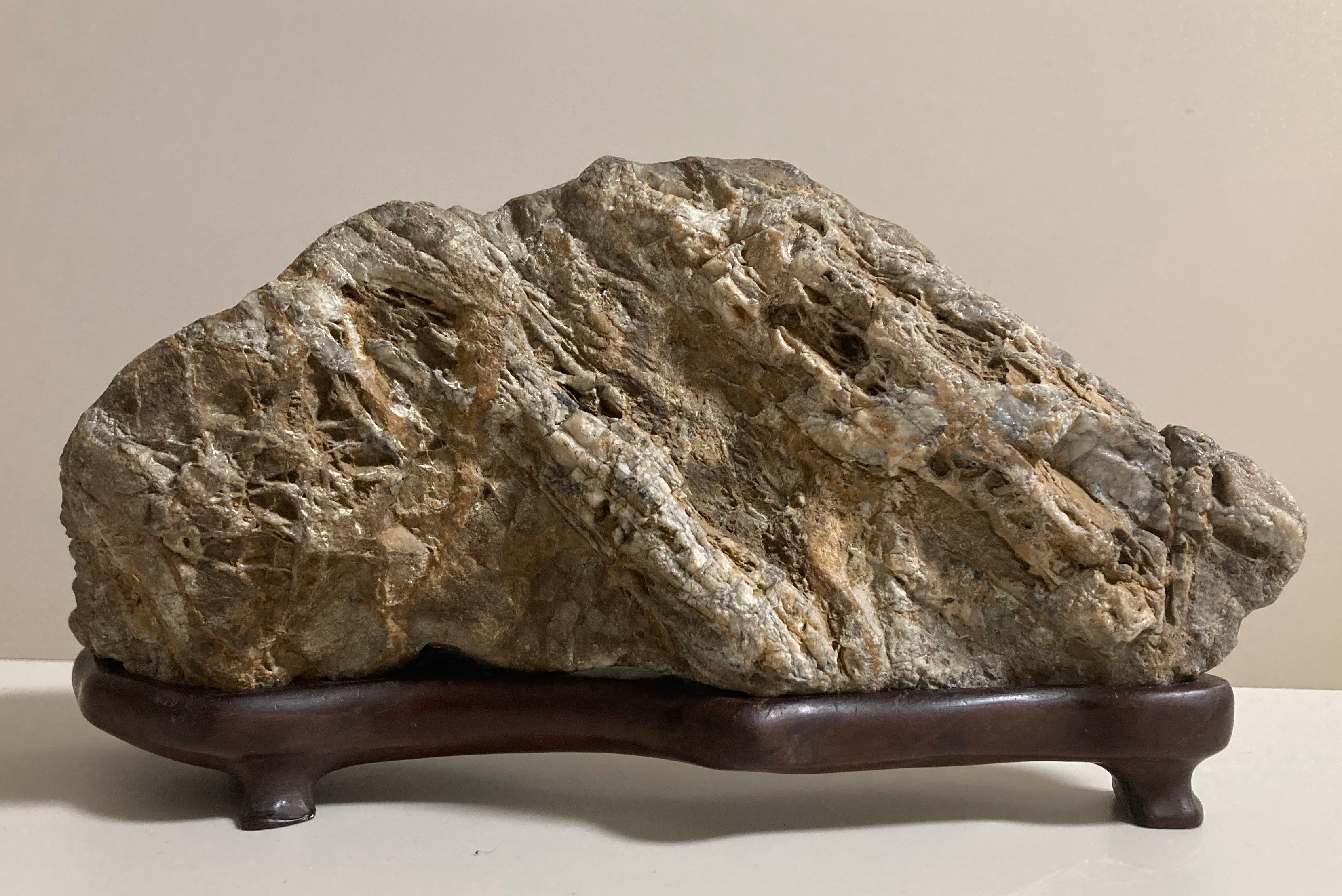 加茂川石-I, Kamogawa Ishi