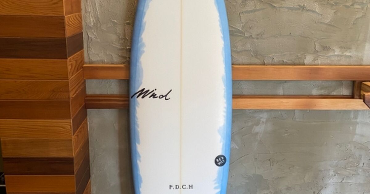 まっちゃん専用Dewey Weber サーフボードフィン 白/赤 10インチ DEWEY